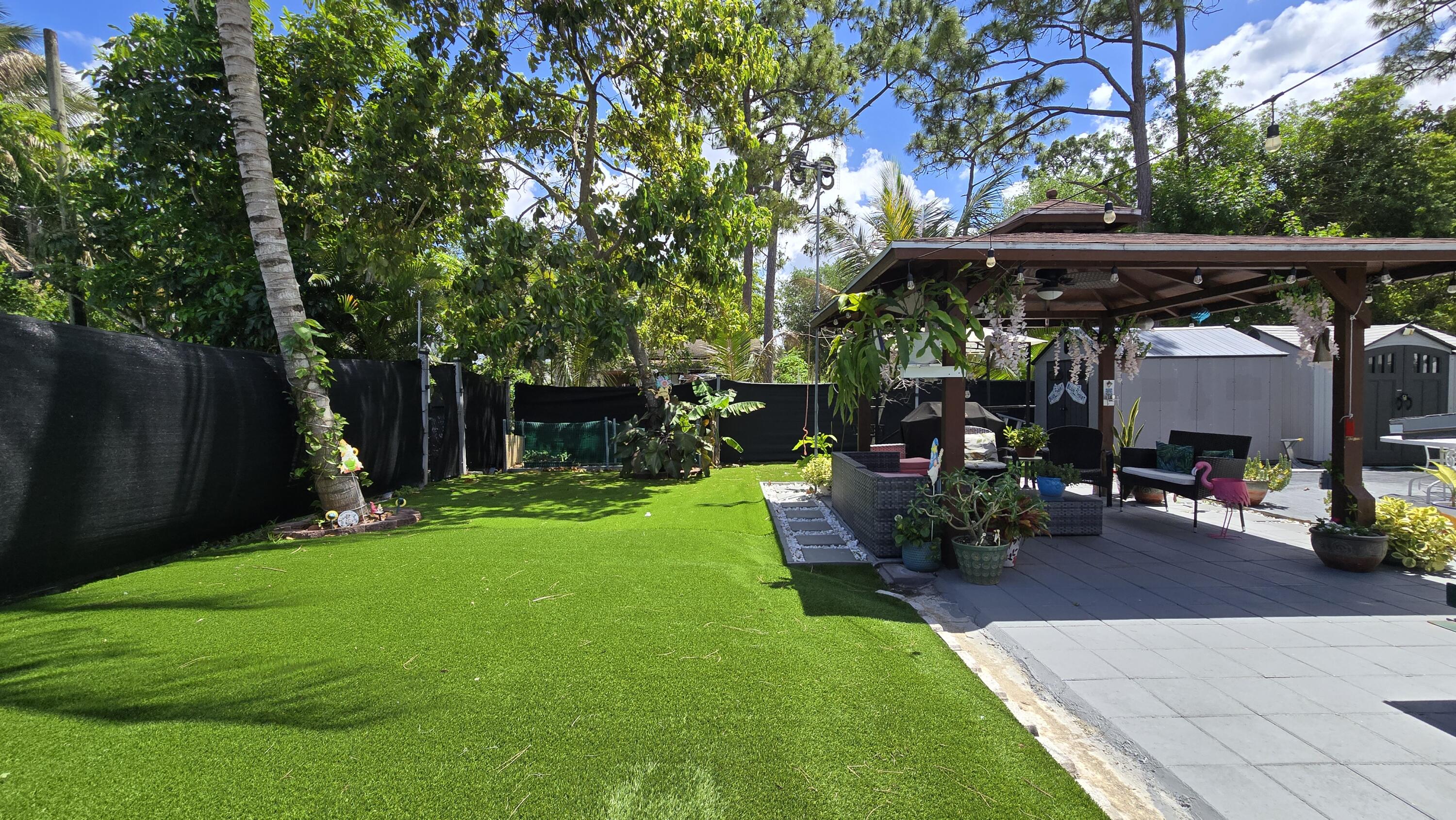 ROYAL PALM ESTATES 4 - Residential Income