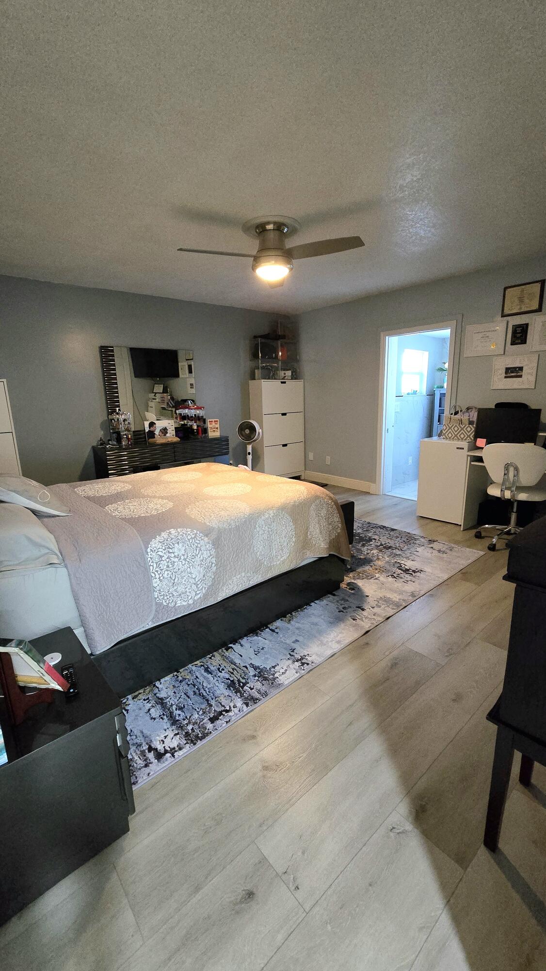 ROYAL PALM ESTATES 4 - Residential Income