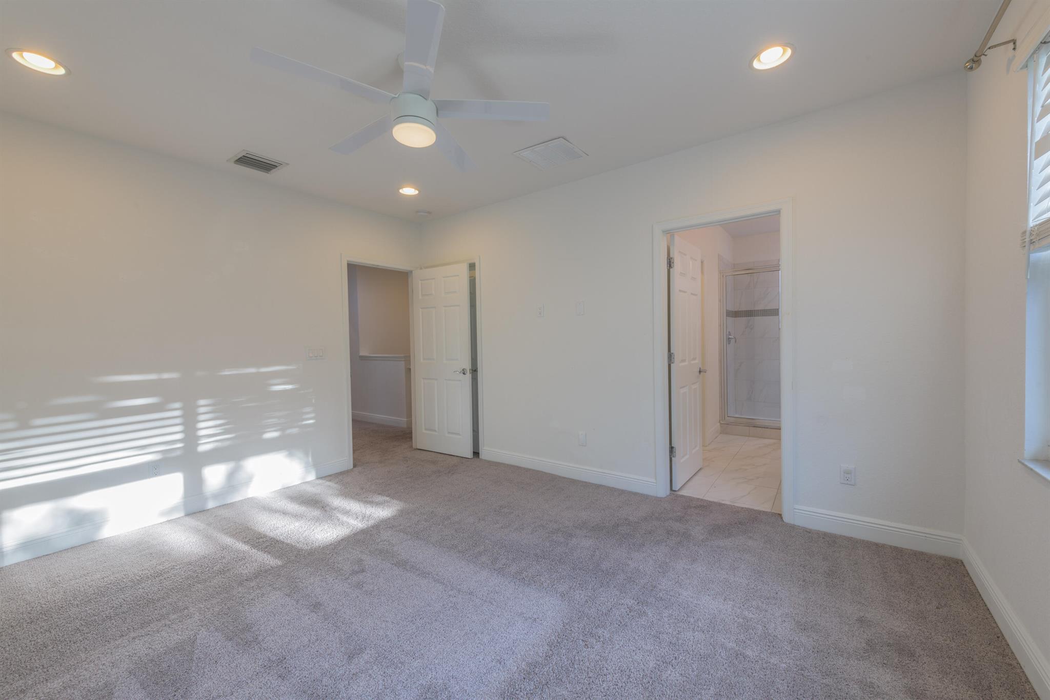 Vizcaya Falls - Residential