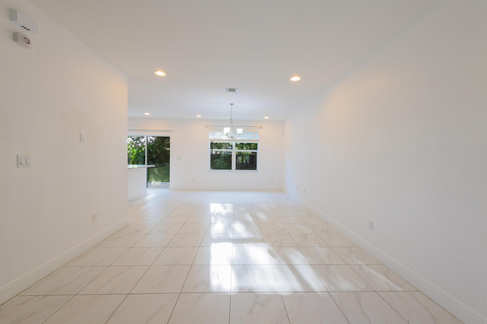 Vizcaya Falls - Residential