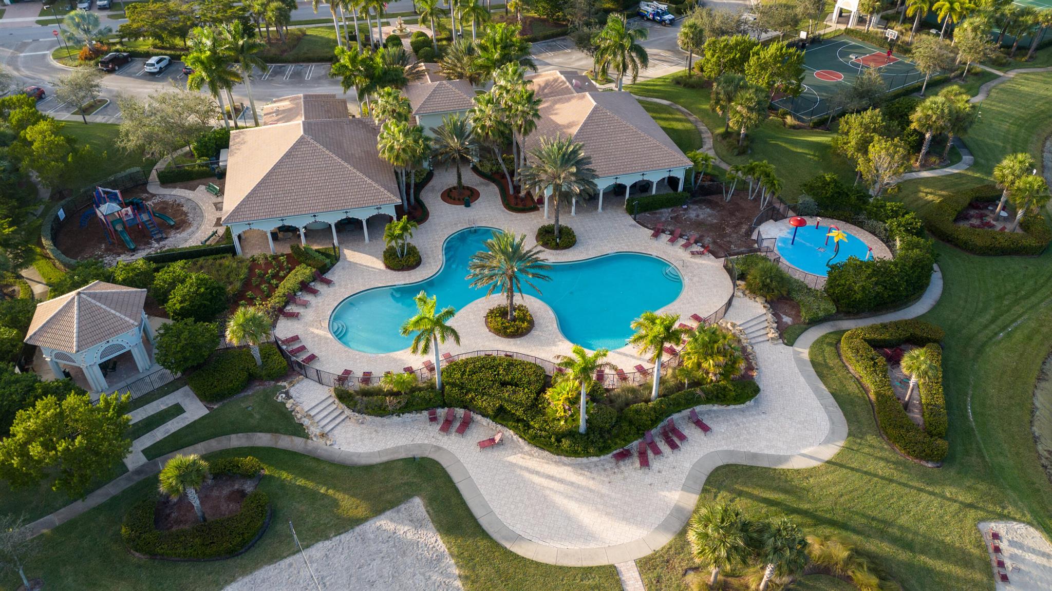 Vizcaya Falls - Residential