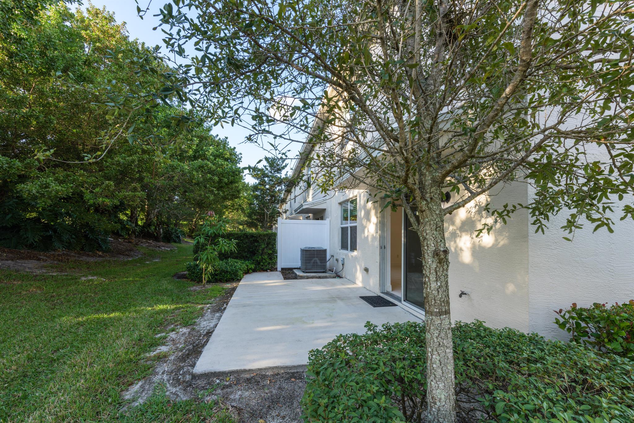 Vizcaya Falls - Residential