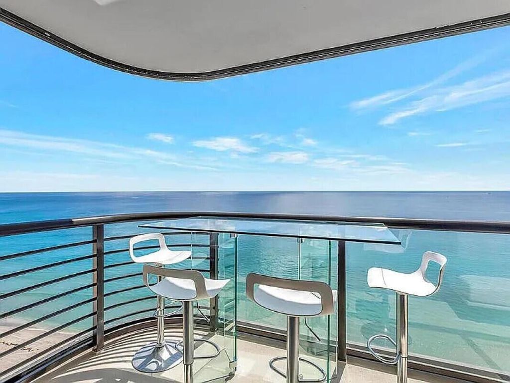 Photo of 250 S Ocean Boulevard #11f, Boca Raton, FL 33432 (MLS # R11131789)