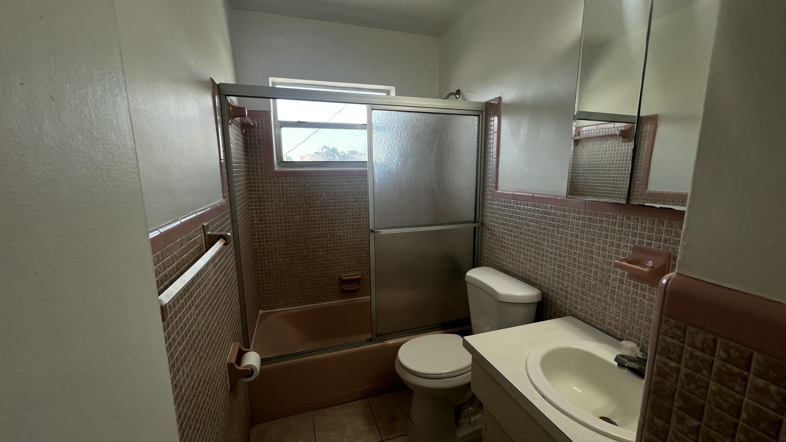 EDGEWATER BEACH CONDO - Residential Lease