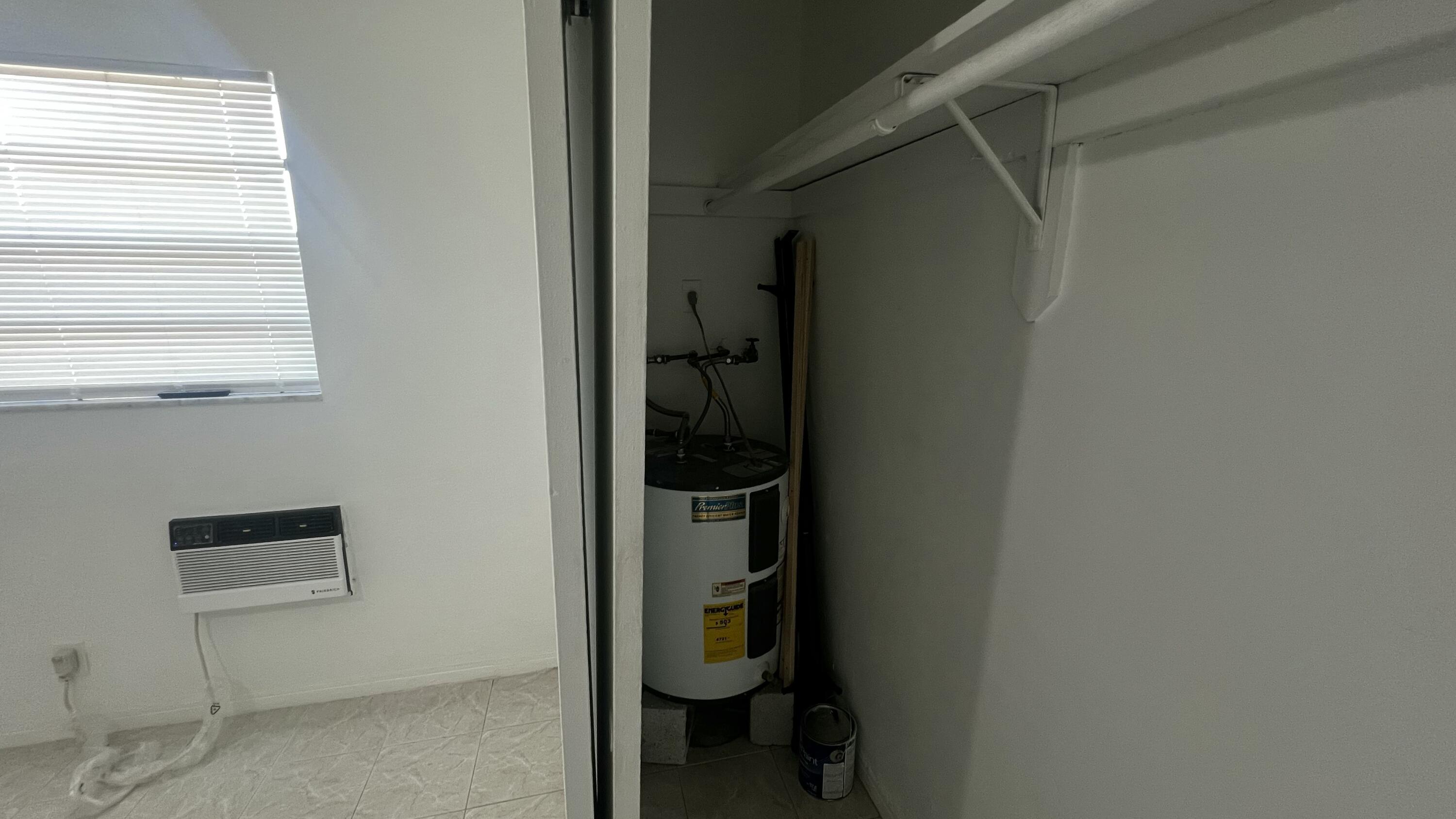 EDGEWATER BEACH CONDO - Residential Lease