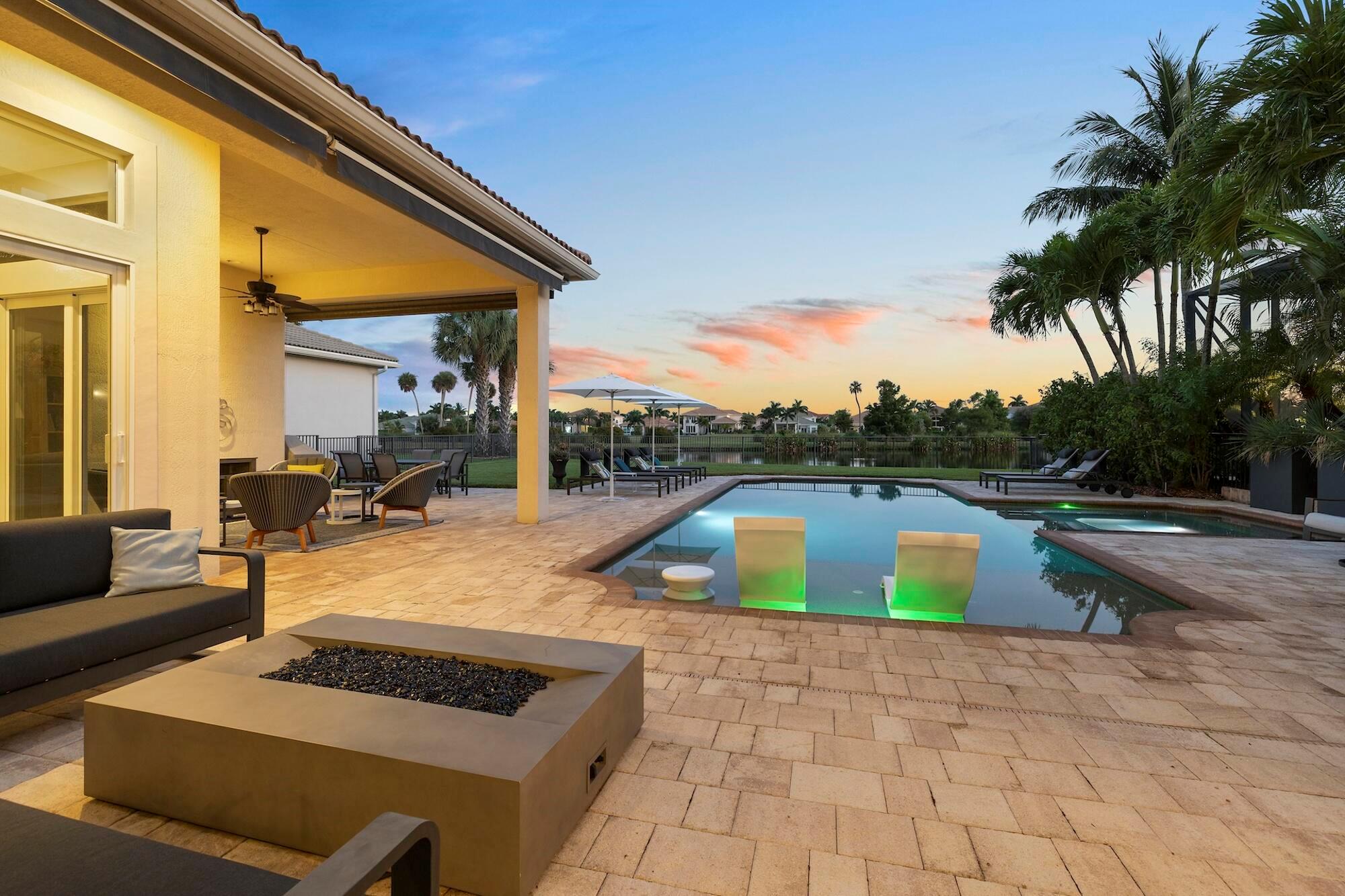 JUPITER COUNTRY CLUB - Residential