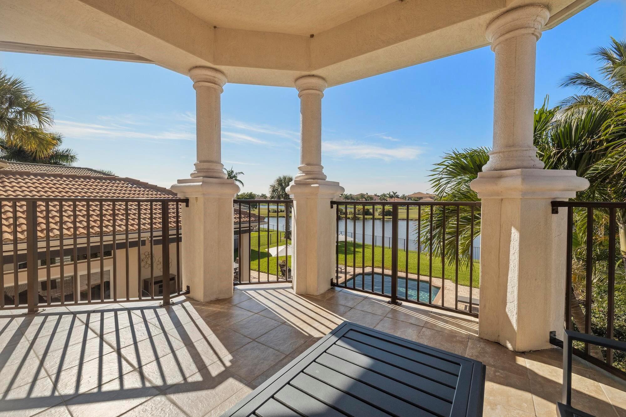 JUPITER COUNTRY CLUB - Residential