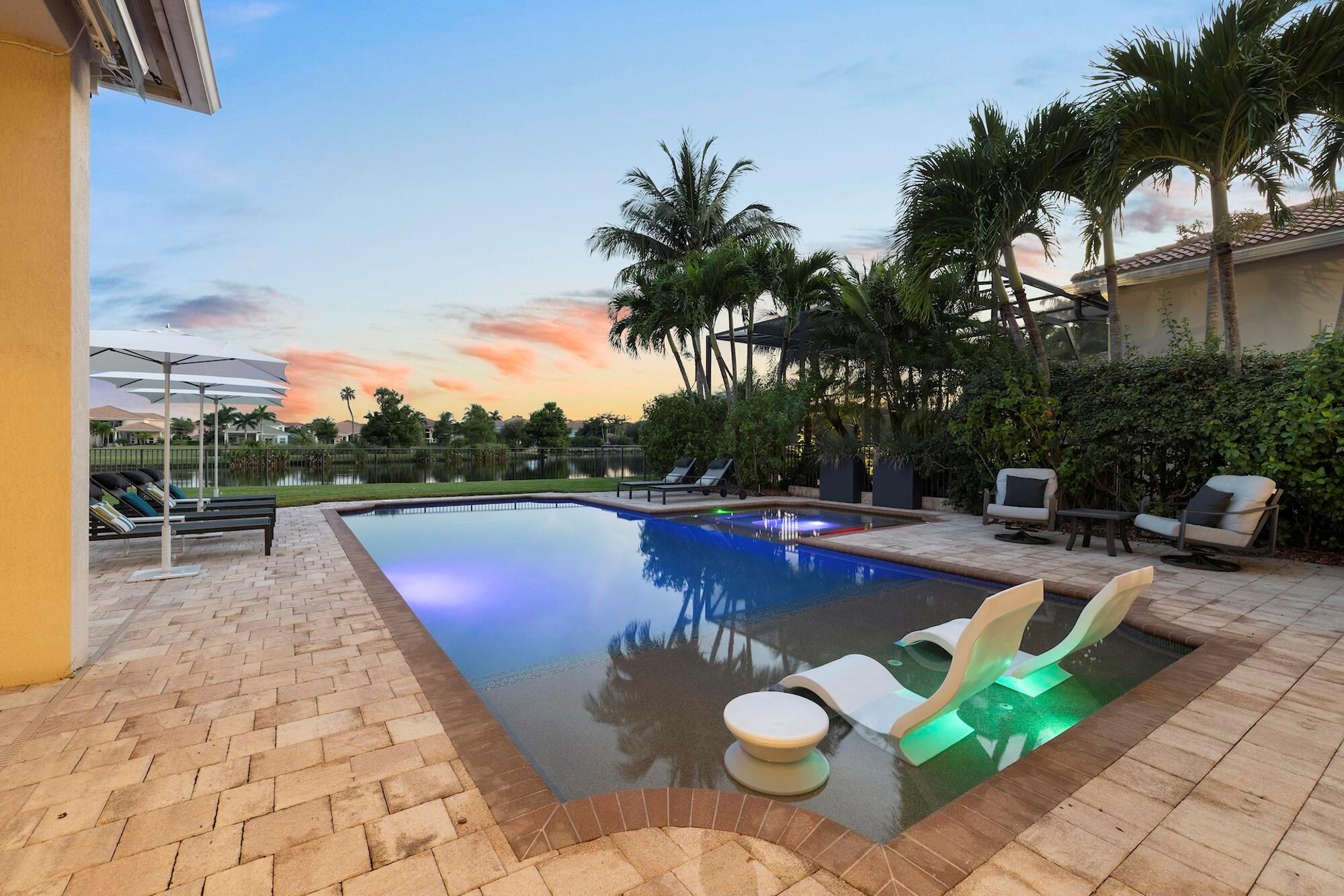 JUPITER COUNTRY CLUB - Residential