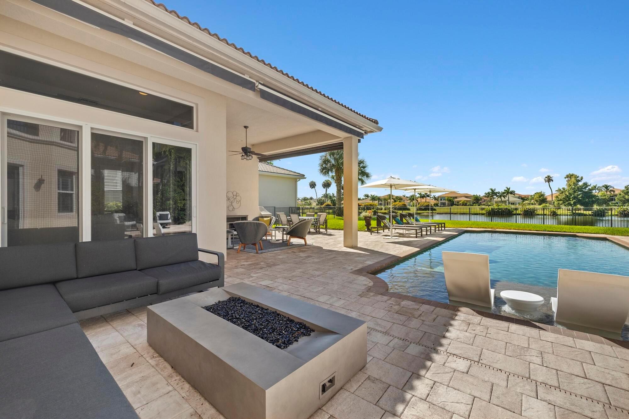 JUPITER COUNTRY CLUB - Residential