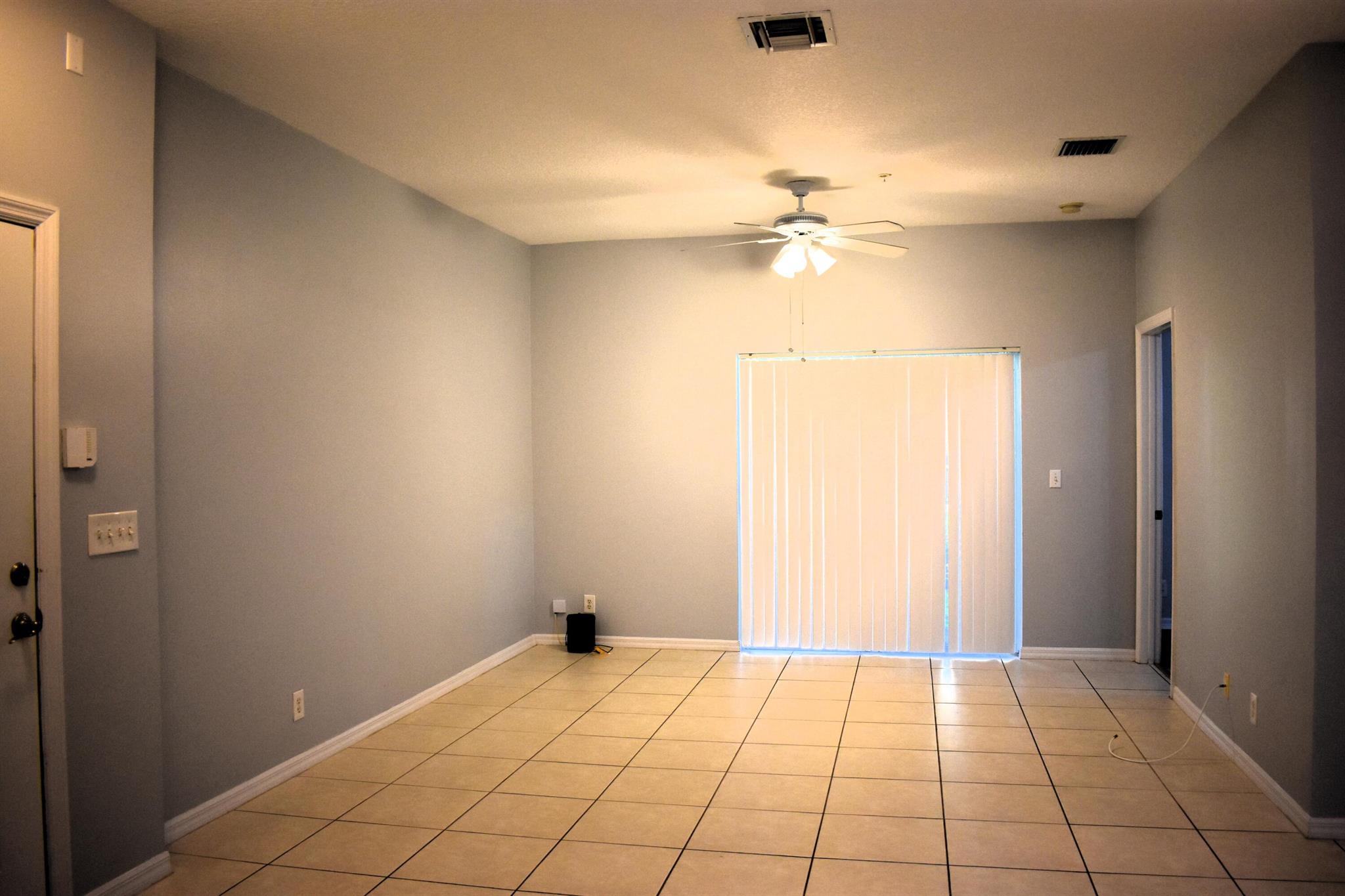 TEQUESTA TRACE CONDO - Residential Lease