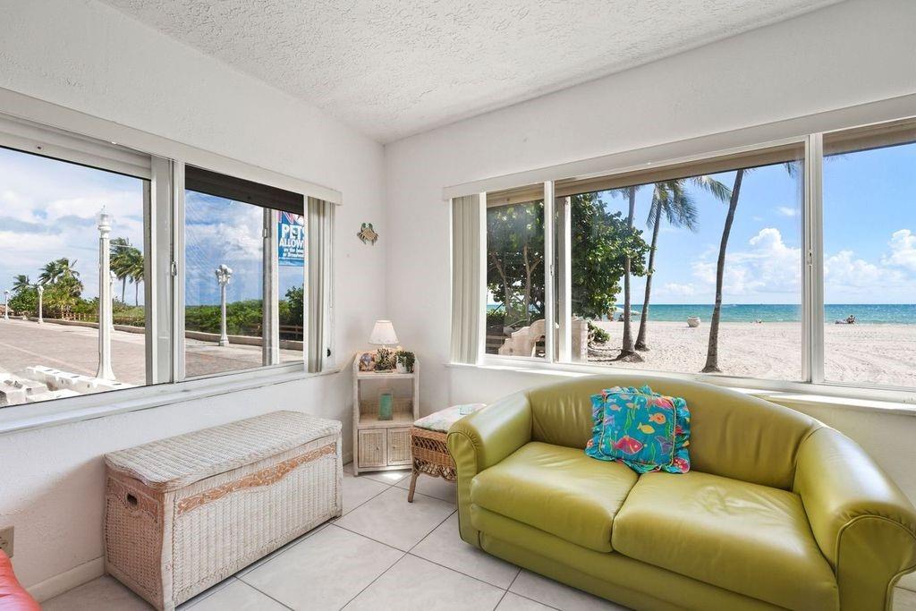 Seahorse Oceanside Apts - Residential Lease