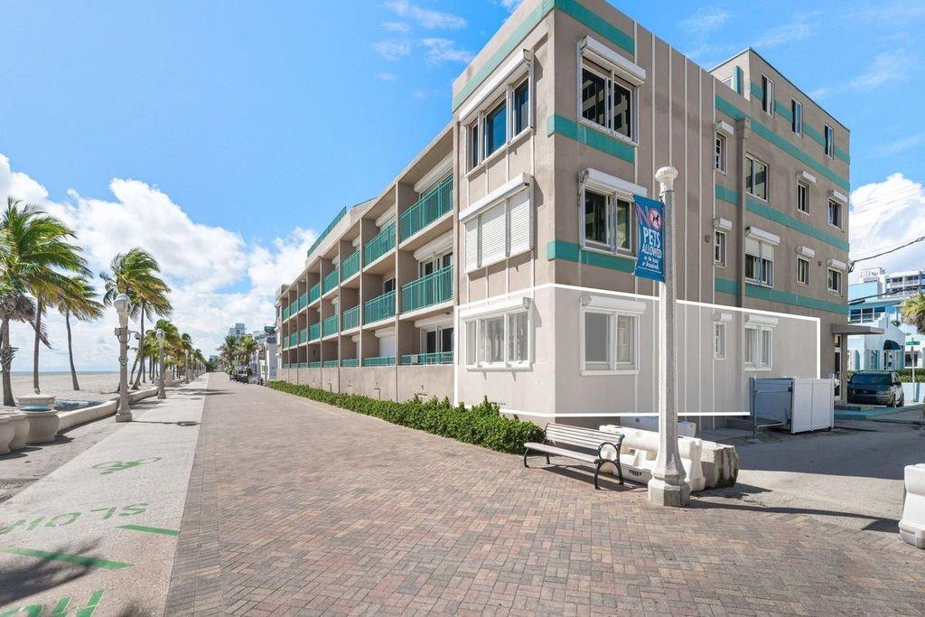 Seahorse Oceanside Apts - Residential Lease