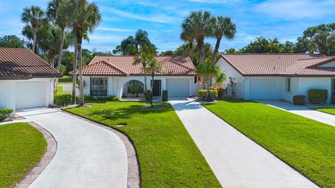 Photo of 4124 SW Osprey Creek Way, Palm City, FL 34990 (MLS # R11135181) Photo of 4124 SW Osprey Creek Way, Palm City, FL 34990 (MLS # R11135181)