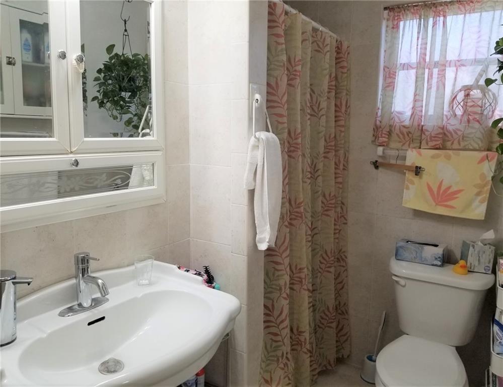 Mandarin Isle Add 69-13 B - Residential Income