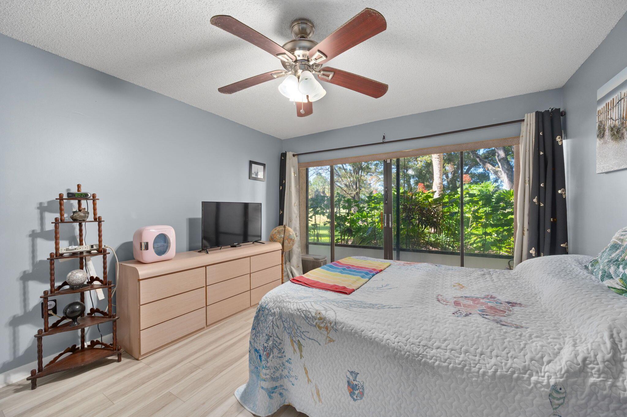 QUAIL RUN VILLAGE (PATTIO - Residential