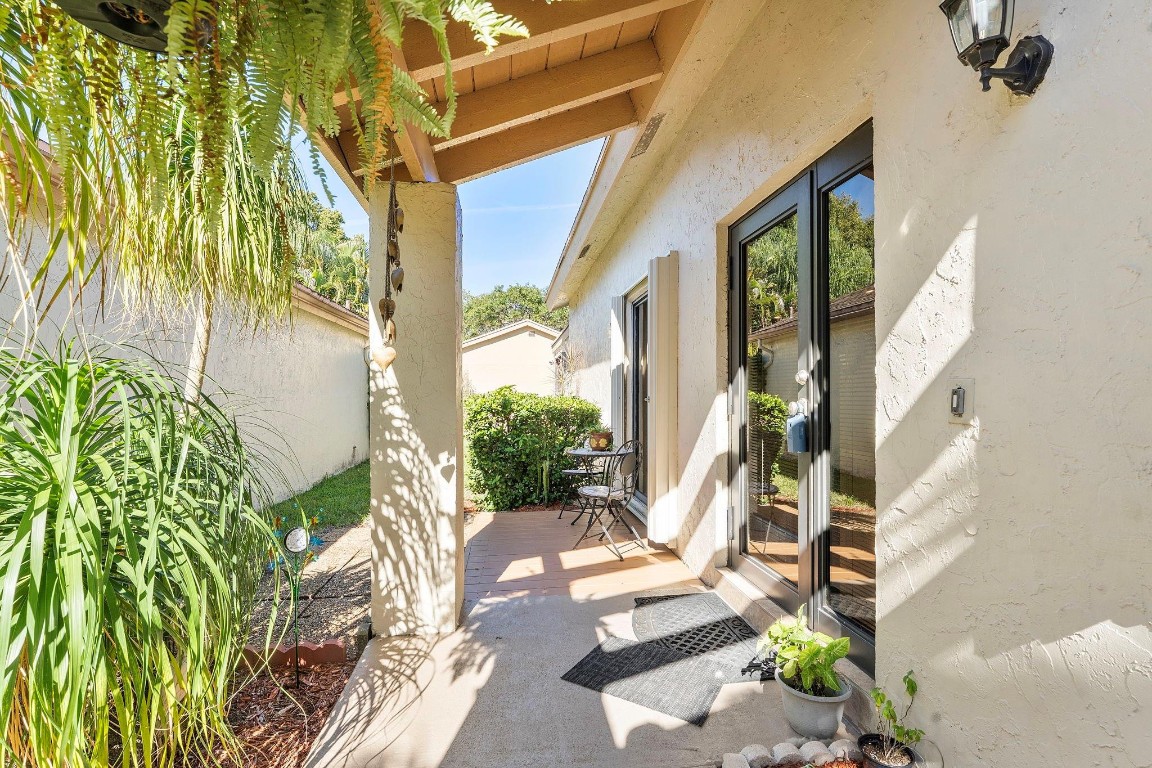 TARTAN COCONUT CREEK PHAS - Residential