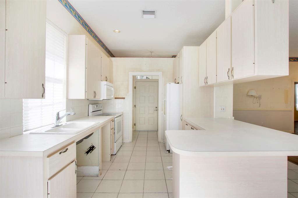 LAKE CATHERINE - Residential