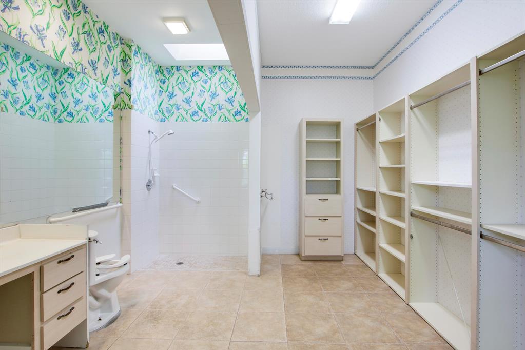 LAKE CATHERINE - Residential