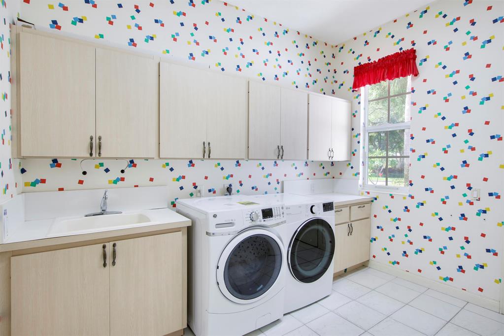 LAKE CATHERINE - Residential