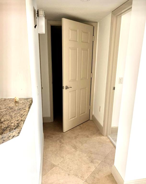 VILLA DEL SOL CONDO - Residential Lease