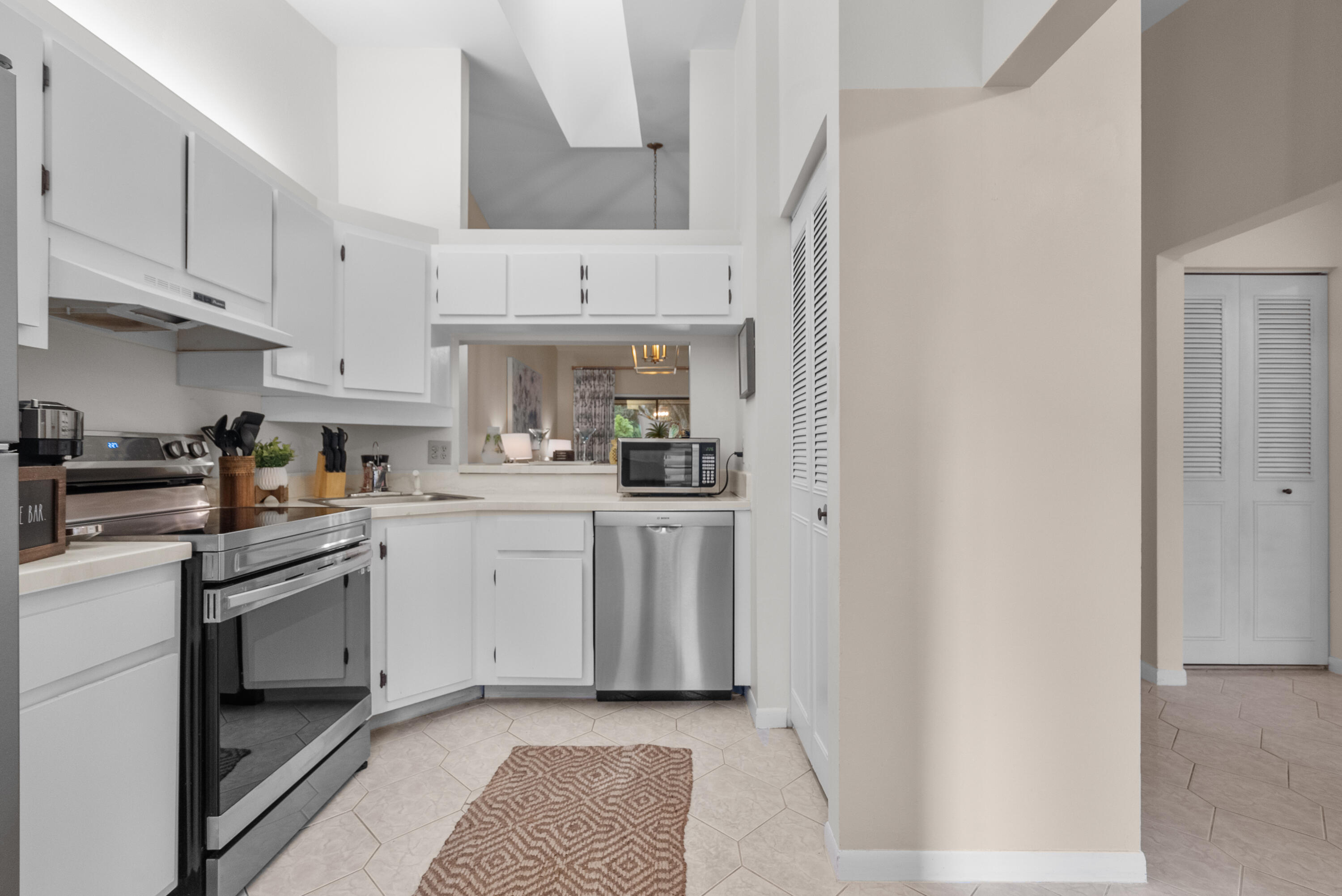 Pine Ridge At Martin - Residential