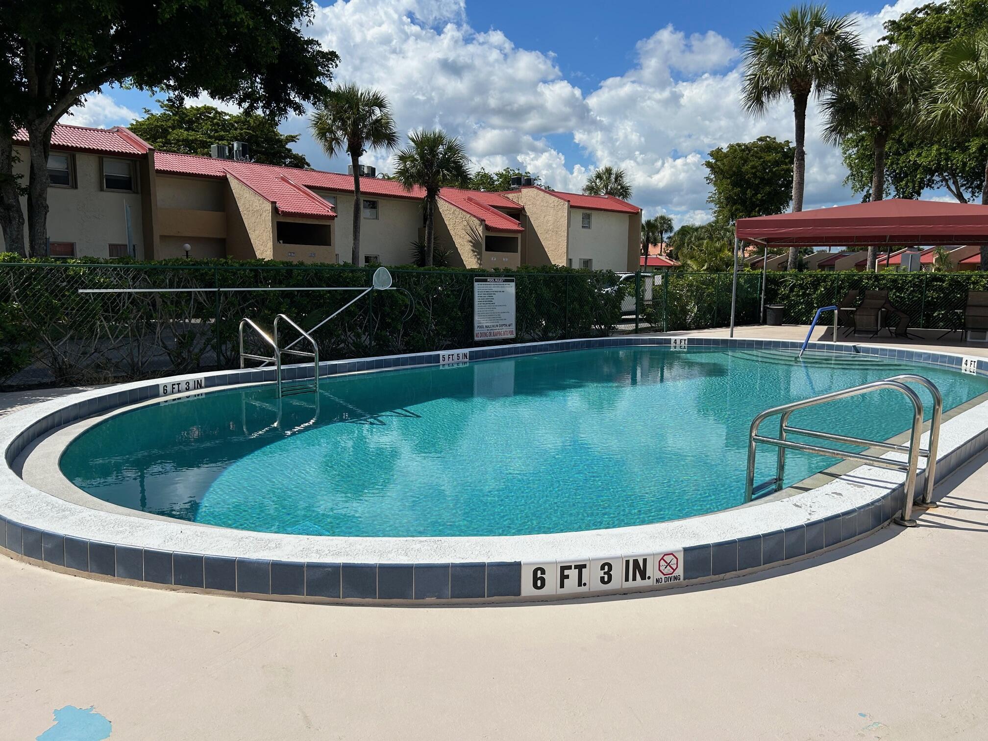 GOLDEN LAKES VILLAGE - Residential