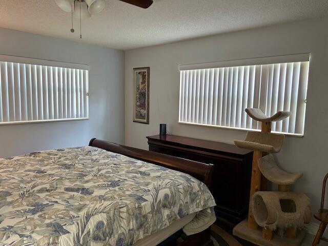 GOLDEN LAKES VILLAGE - Residential