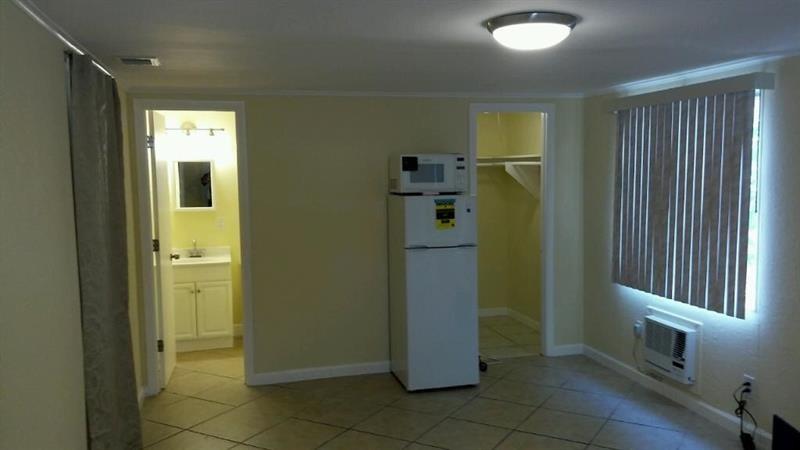 Collier Manor - Residential
