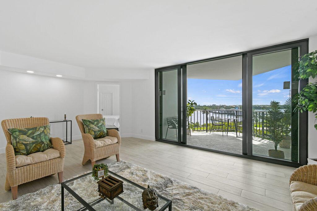 PORTOFINO SOUTH CONDO ESTATES OF SOUTH PALM BEACH - Residential