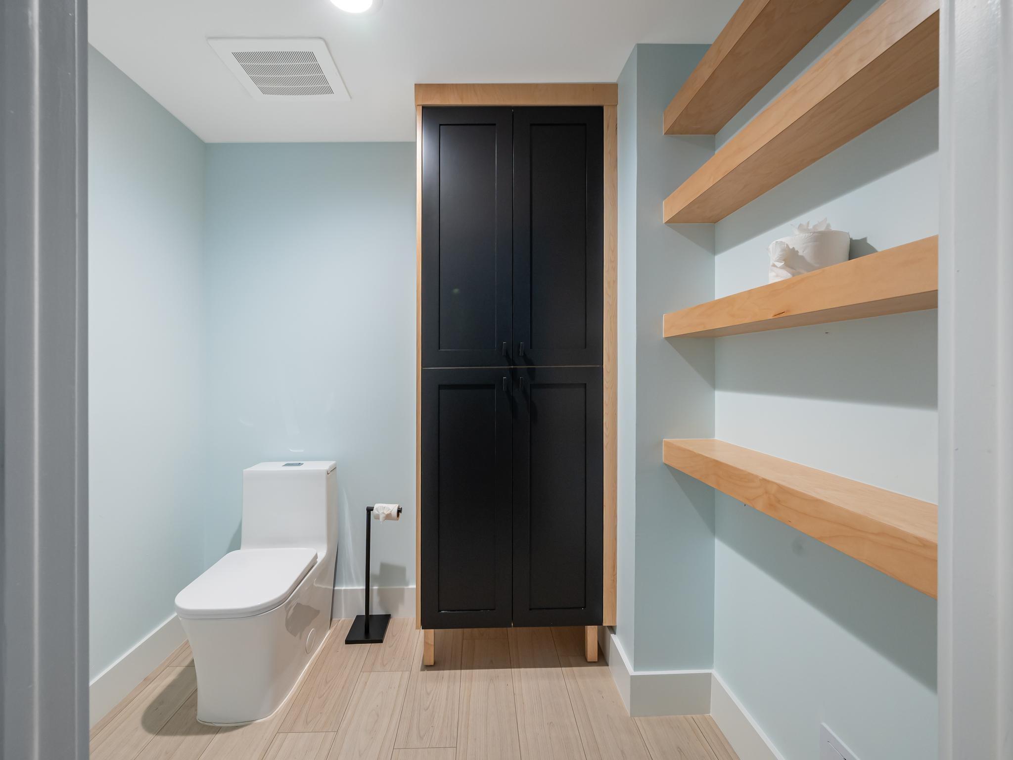 OCEAN FOUR - Residential