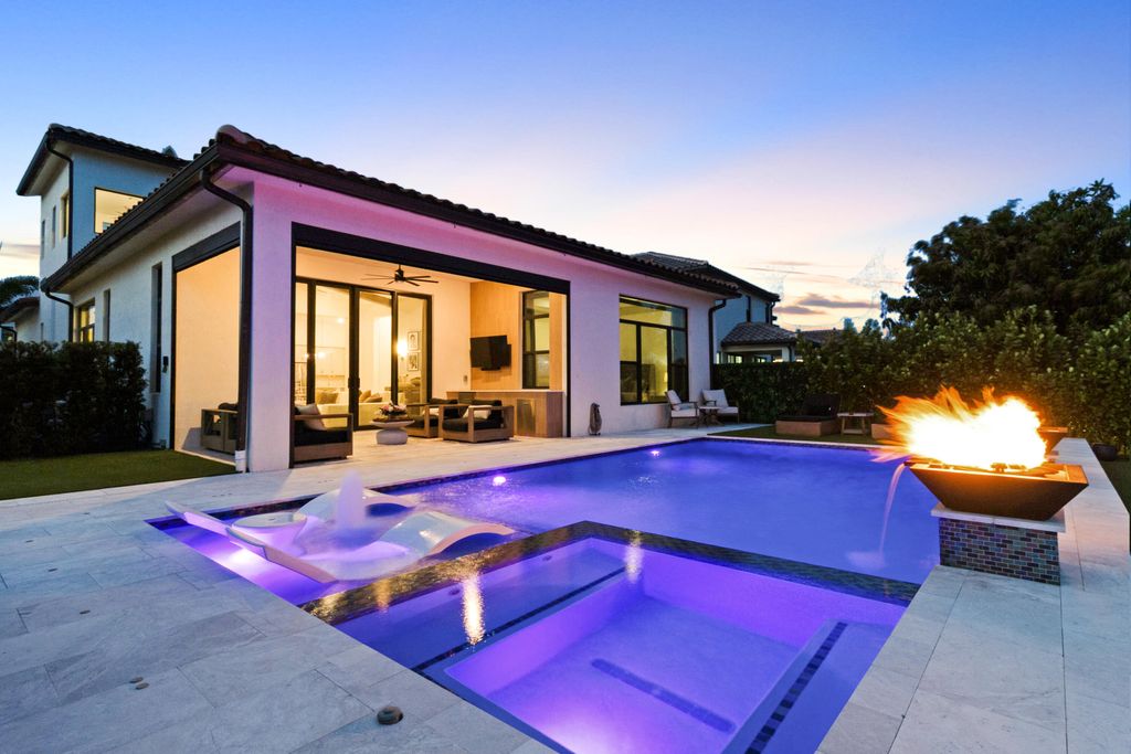 Photo of 8979 Grand Prix Lane, Boynton Beach, FL 33472 (MLS # B26025818)