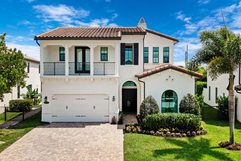 Photo of 8979 Grand Prix Lane, Boynton Beach, FL 33472 (MLS # B26025818)