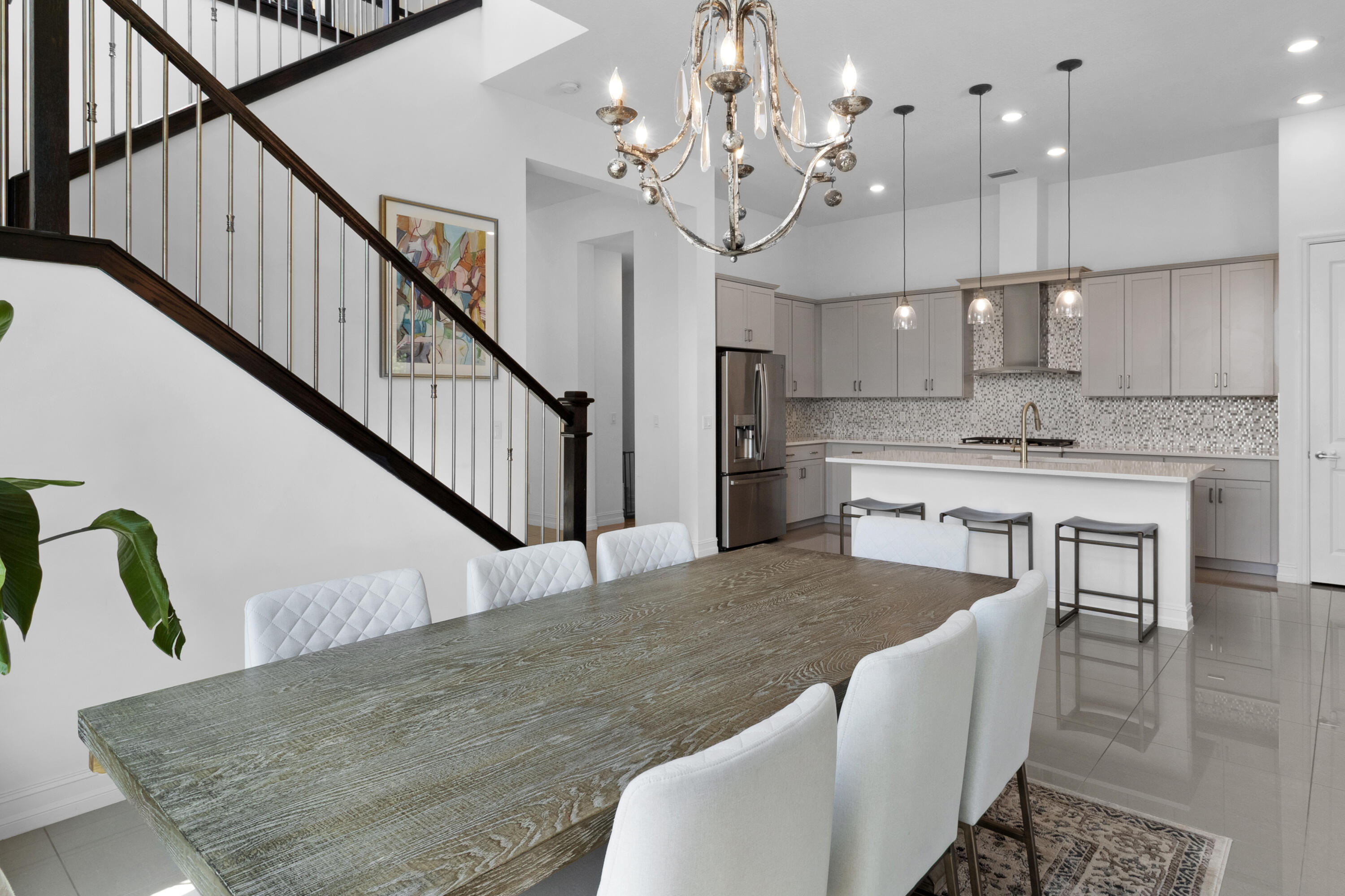 PALM MEADOWS ESTATES - Residential
