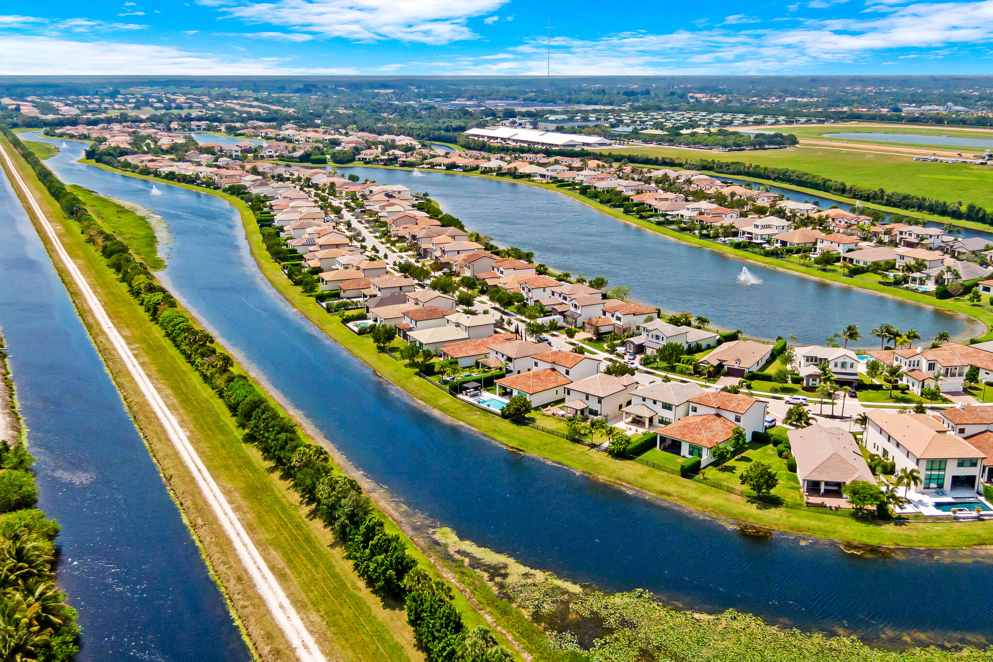 PALM MEADOWS ESTATES - Residential