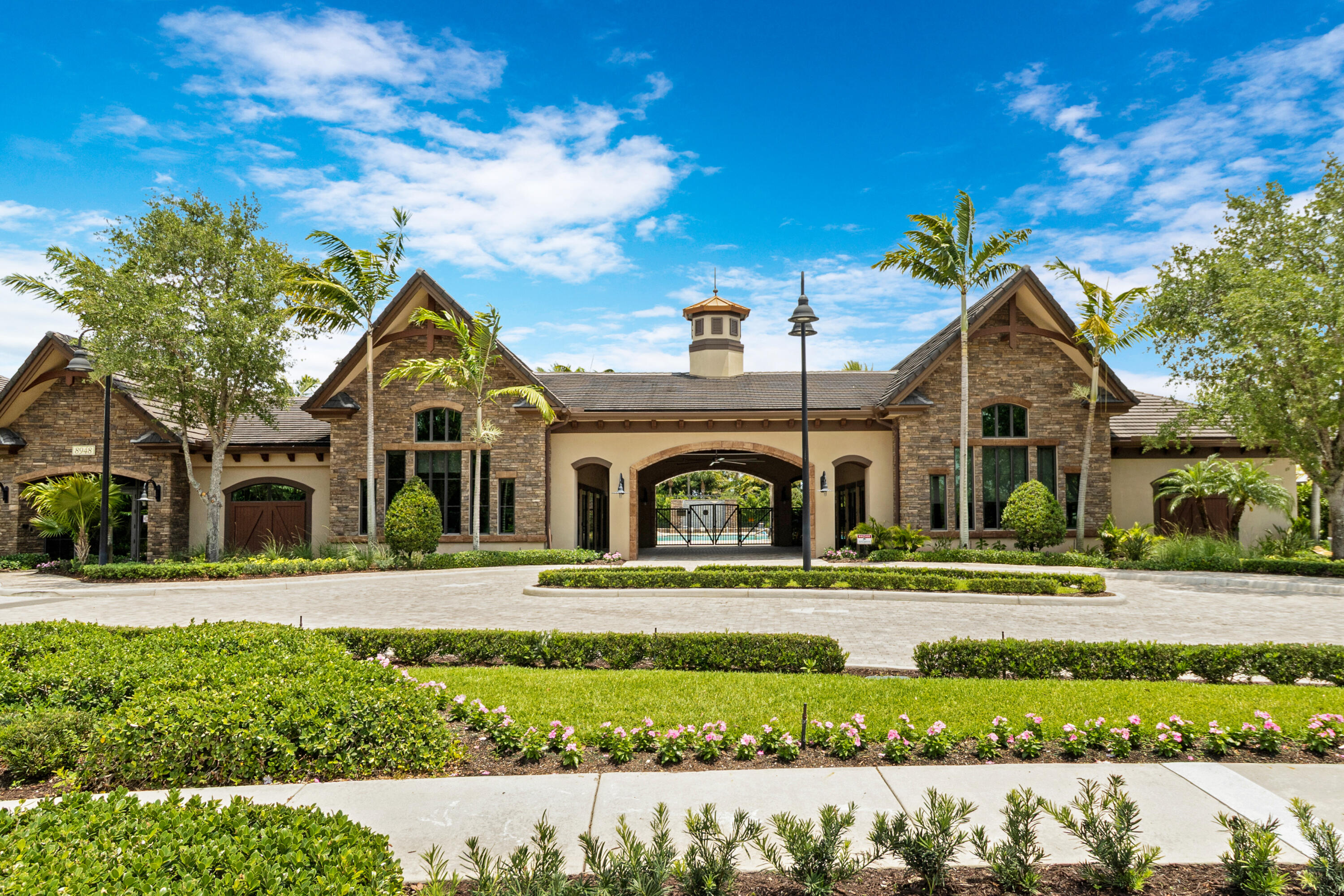 PALM MEADOWS ESTATES - Residential