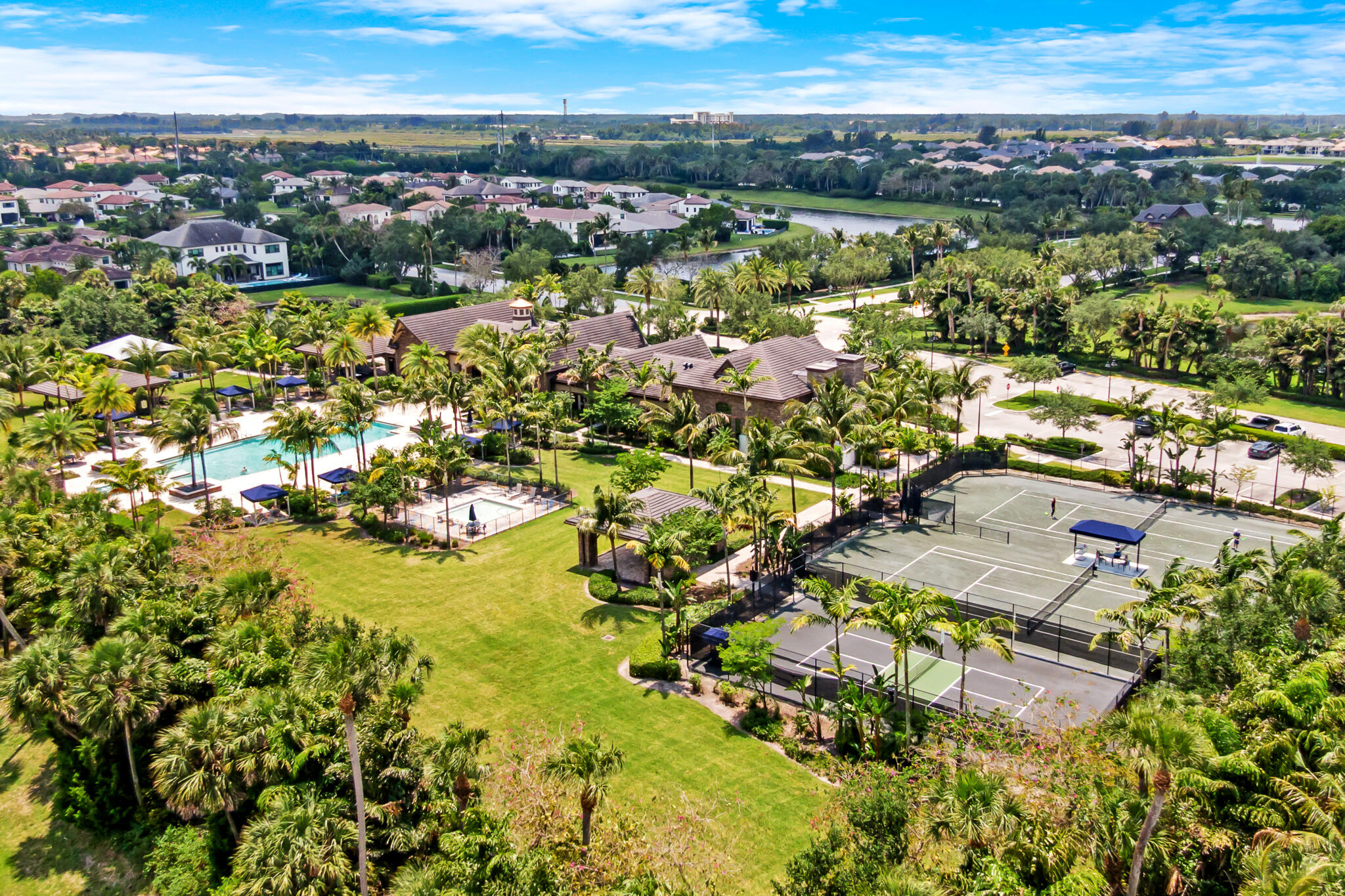 PALM MEADOWS ESTATES - Residential