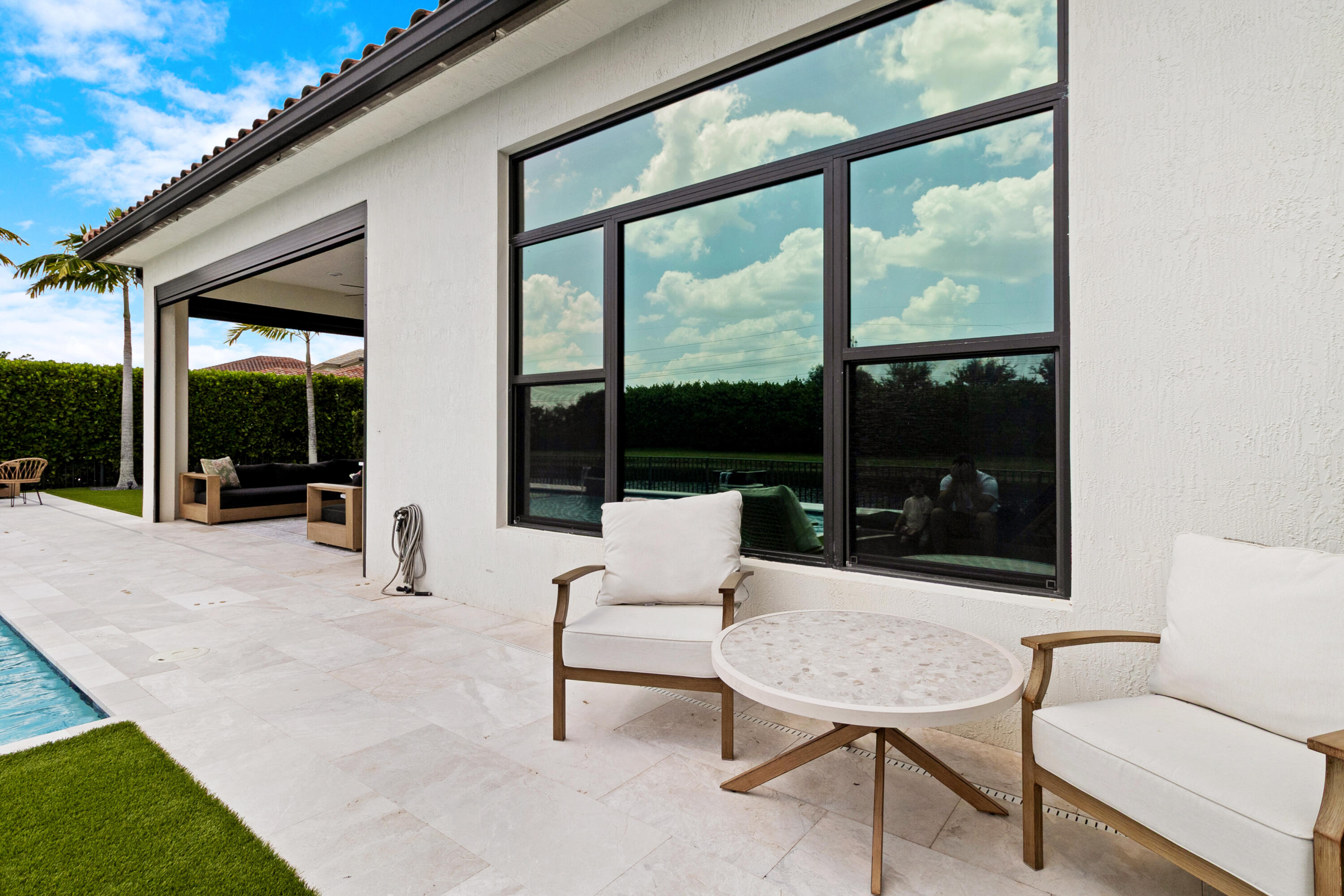 PALM MEADOWS ESTATES - Residential