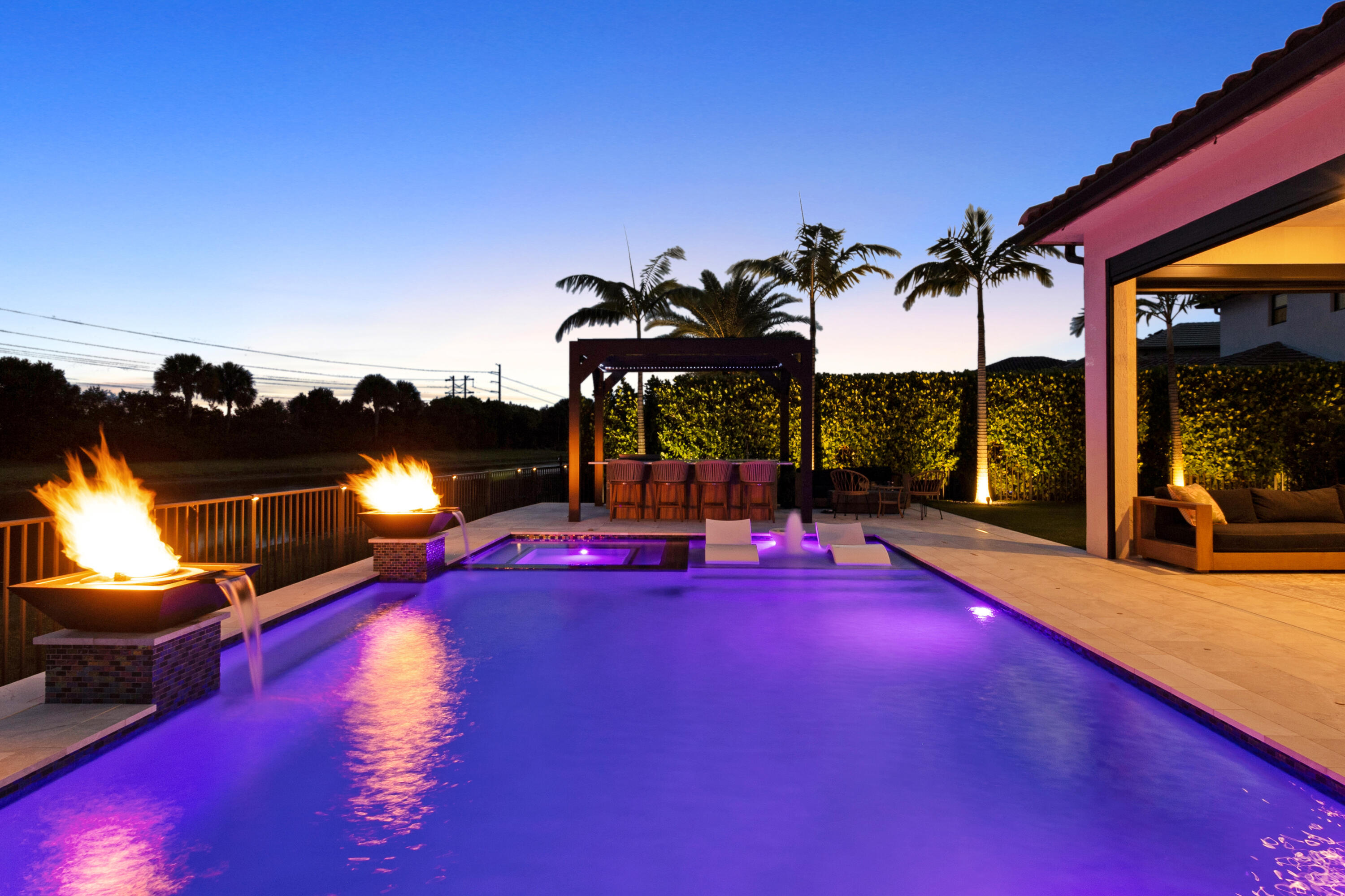 PALM MEADOWS ESTATES - Residential