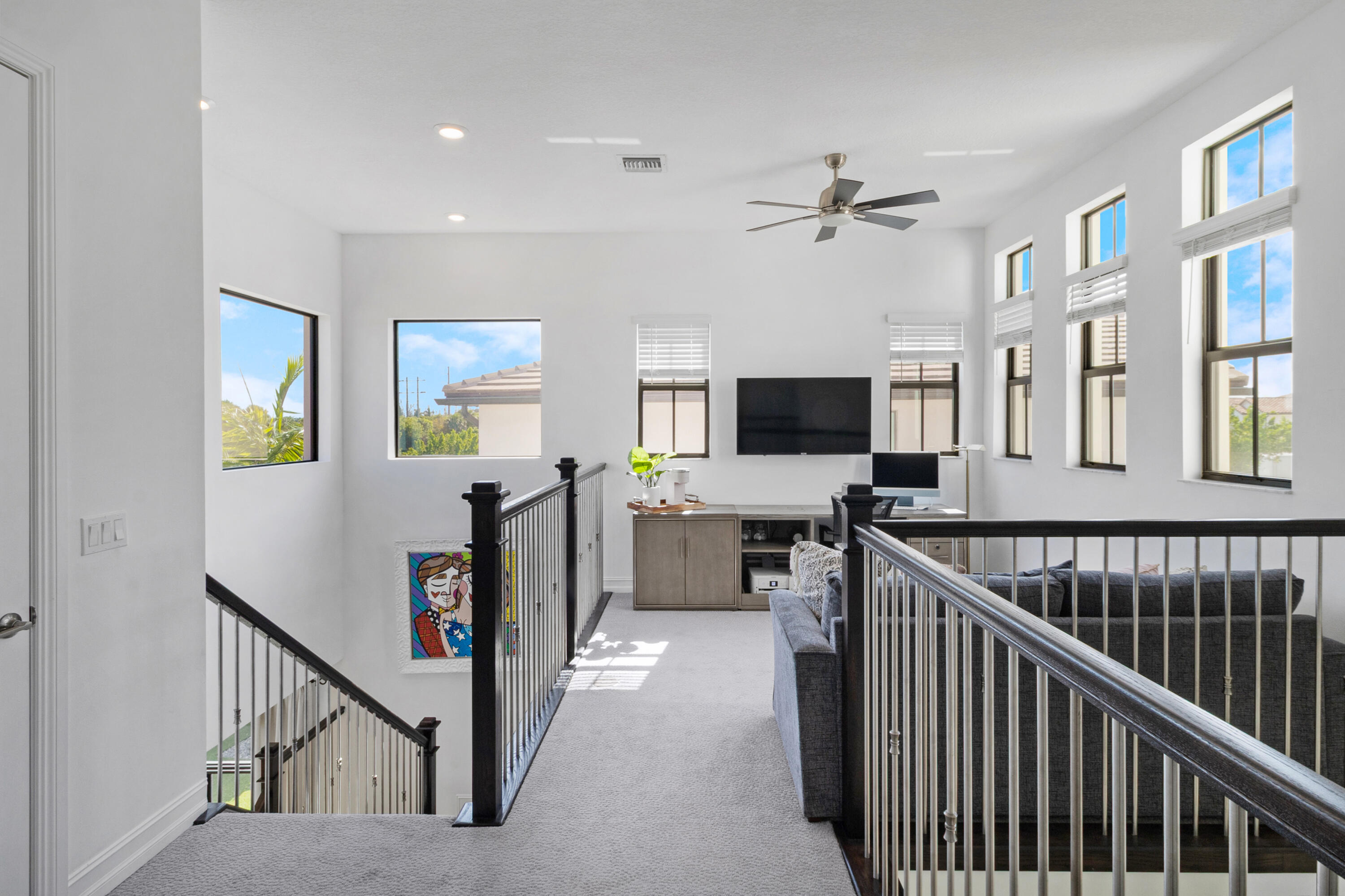PALM MEADOWS ESTATES - Residential