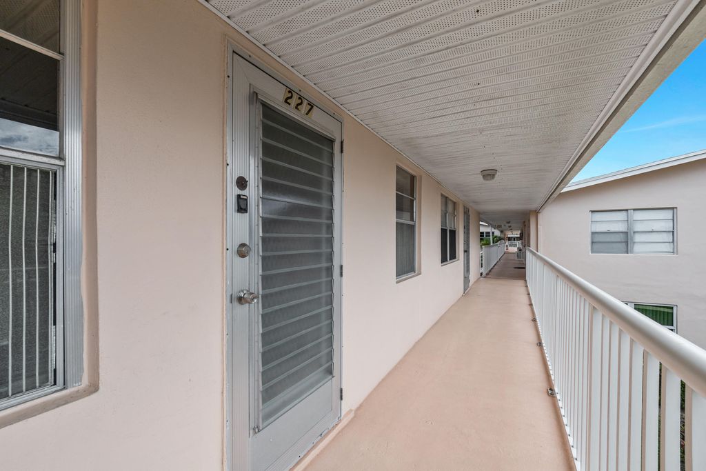 Photo of 227 Dorchester J, West Palm Beach, FL 33417 (MLS # R11167626)