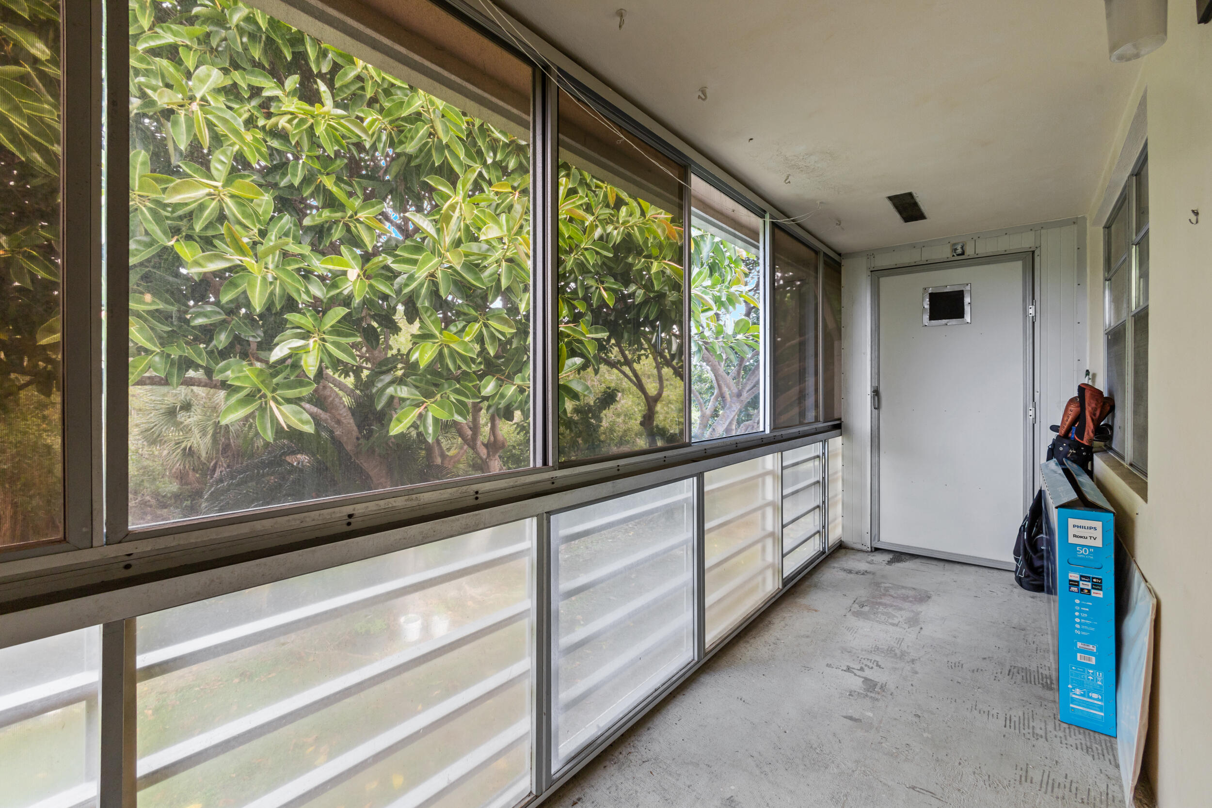 CENTURY VILLAGE -DORCHESTER CONDO - Residential