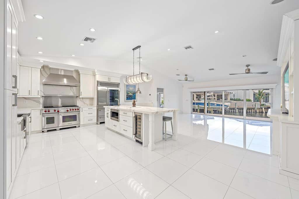 Photo of 11360 W Teach Road, Palm Beach Gardens, FL 33410 (MLS # B26043230)