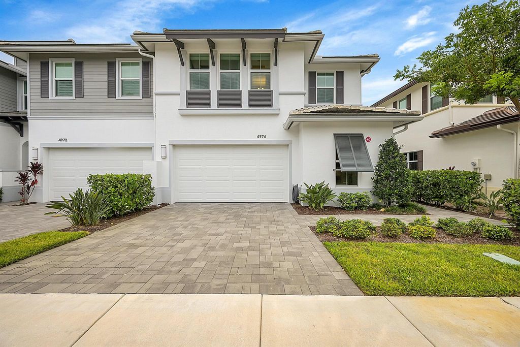 Photo of 4976 Borland Lane, Palm Beach Gardens, FL 33418 (MLS # R11032928)