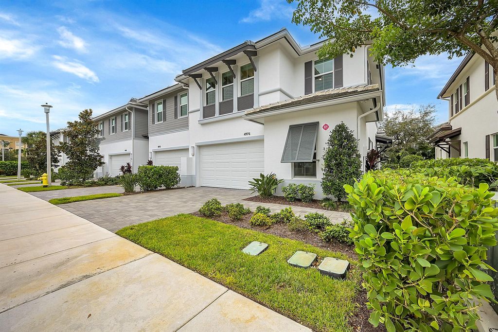 Photo of 4976 Borland Lane, Palm Beach Gardens, FL 33418 (MLS # R11032928)