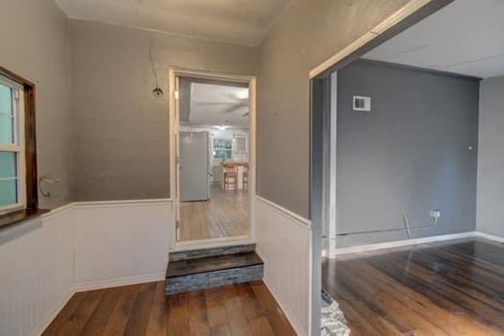 Photo of 1505 NW 9th Avenue, Stuart, FL 34994 (MLS # R10960012)