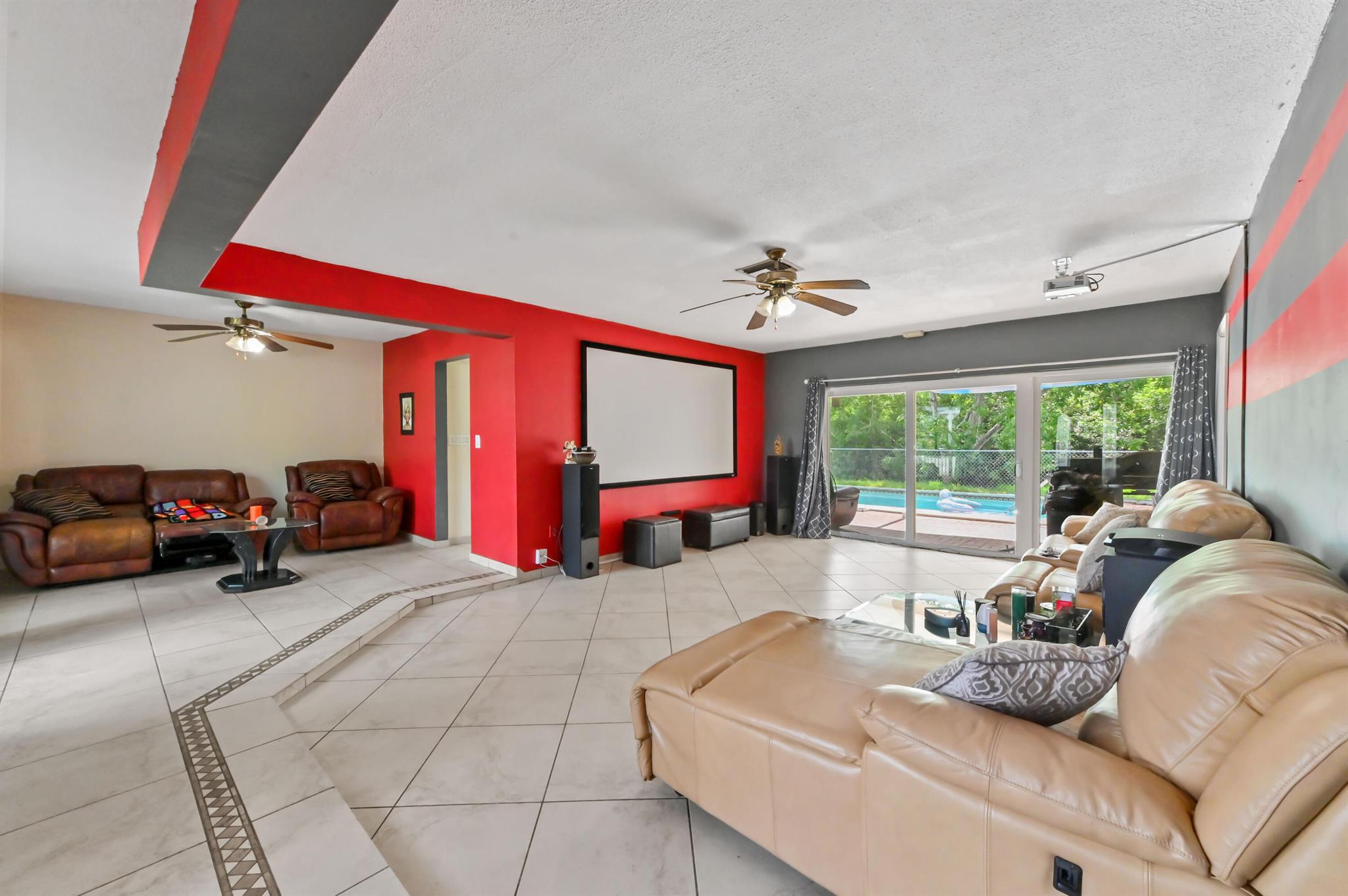MIRAMAR ISLES - Residential