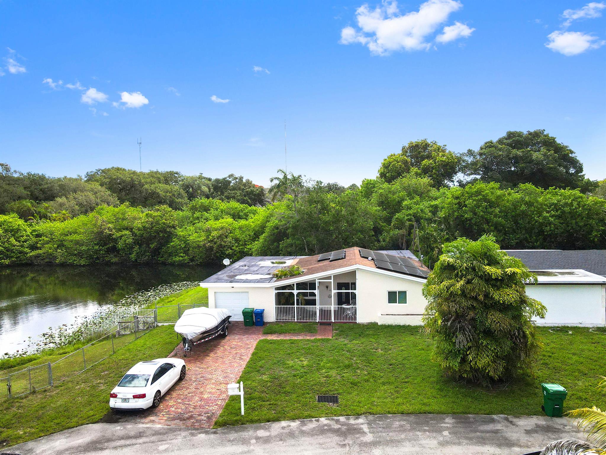 MIRAMAR ISLES - Residential
