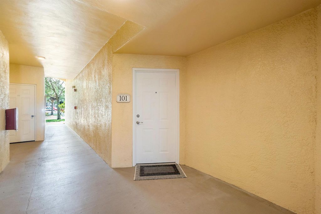 Photo of 2726 Anzio Court #101, Palm Beach Gardens, FL 33410 (MLS # R11080351)