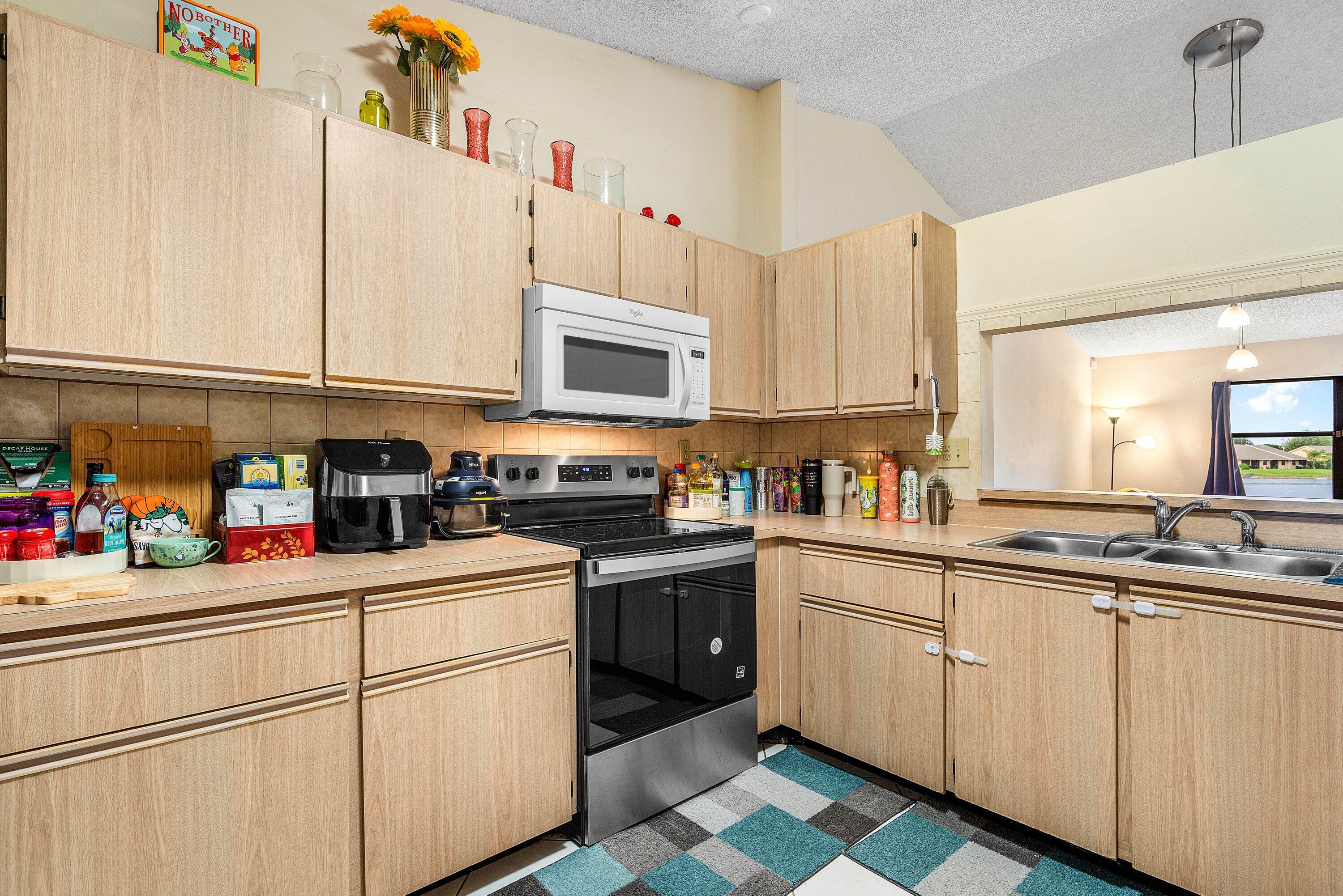 SPRINGLAKE II - Residential