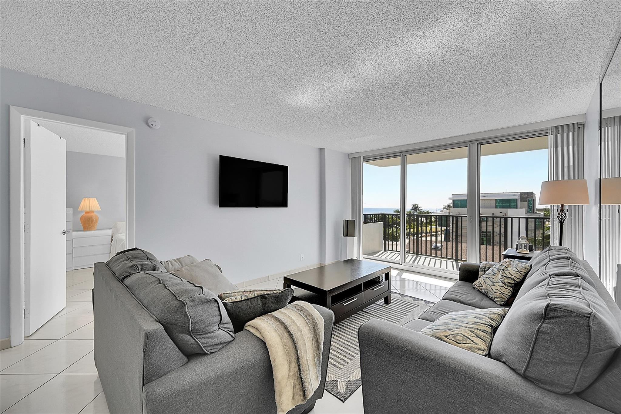 525 N OCEAN Boulevard 623